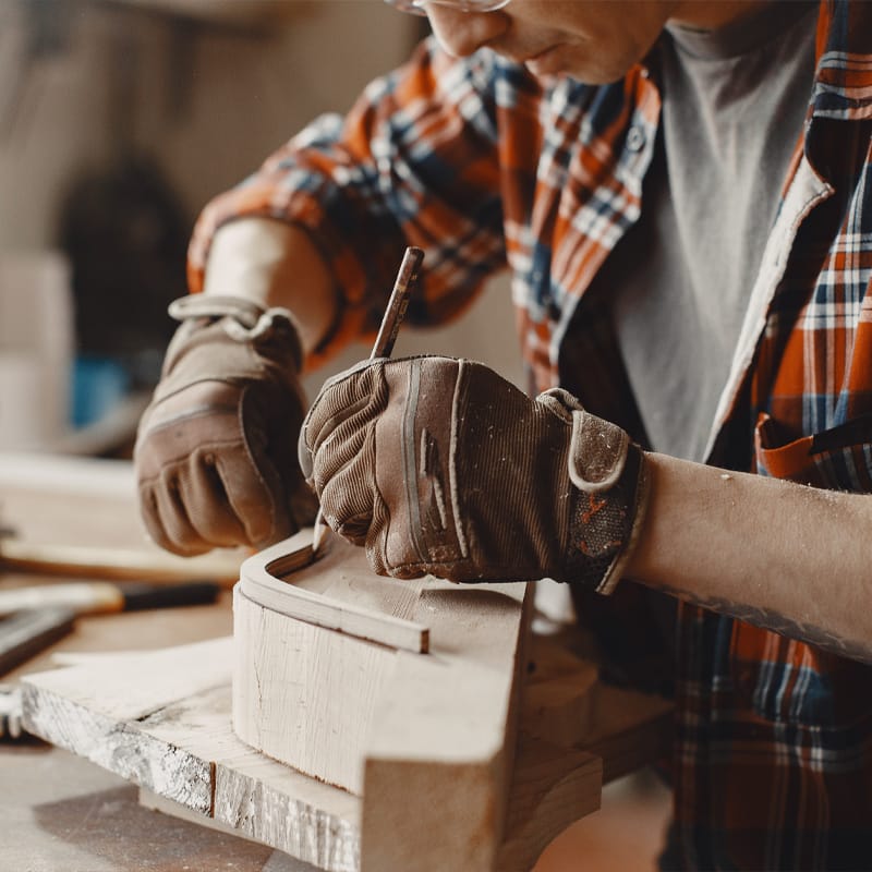 carpenter safety support